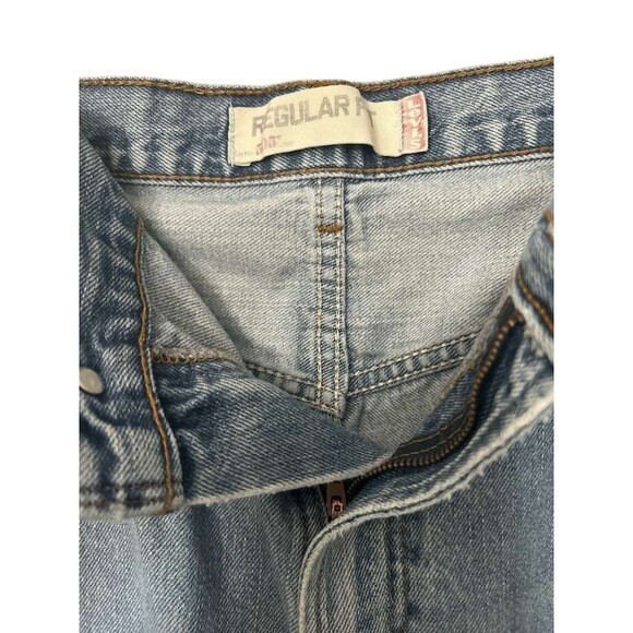 Levis Mens 505 Regular Fit Jeans Size 40 x 32 Medium Wash Straight Leg - Picture 4 of 7